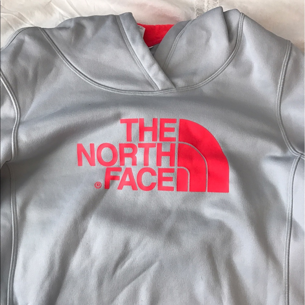Women's North Face Sweatshirt