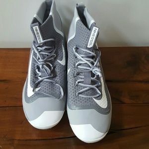 💥Nike Huarches baseball cleats, NWT, men's Sz 13