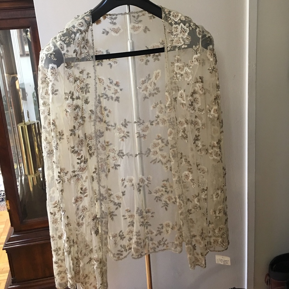 Reem Acra blossom tulle jacket size 6