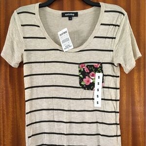 Striped floral pocket tshirt