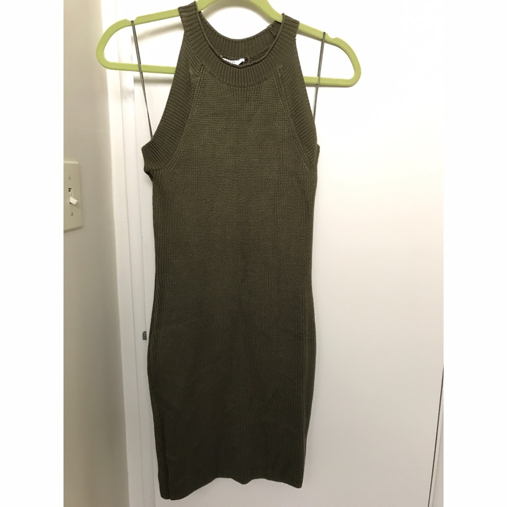 Racerback Carlie Guess sweater dress, small