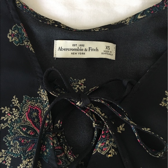 A&F Top - Picture 4 of 4