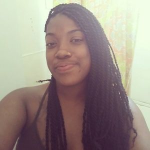 Meet your Posher, Melanie