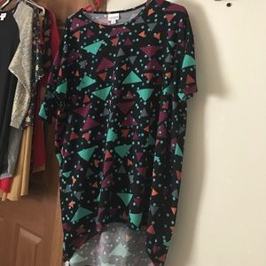 Small Lularoe Irma!