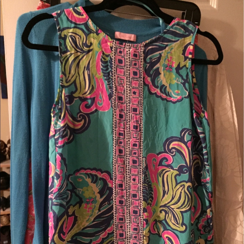 GUC Ionia Top. Size small.