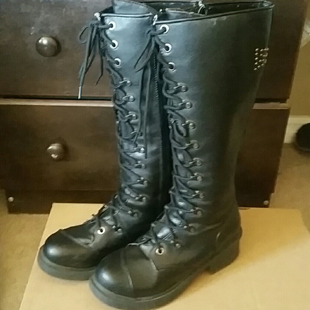 ❌SOLD❌RIVET HEAD CROSS STUDDED MILITARY BOOTS
