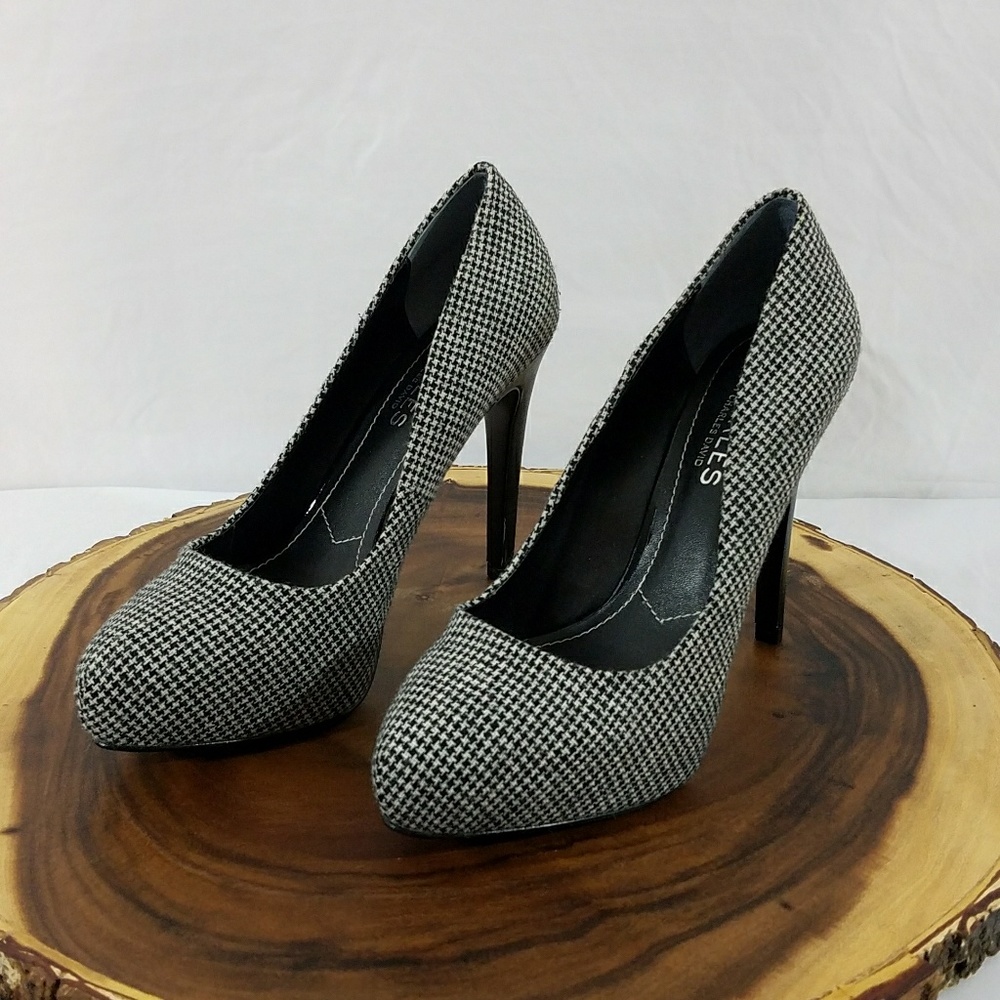 Charles By Charles David Plaid Closed Toe Stiletto