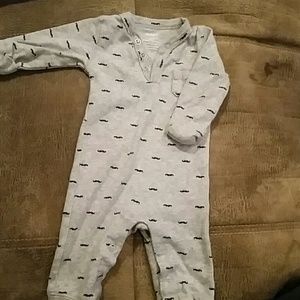 Newborn outfit
