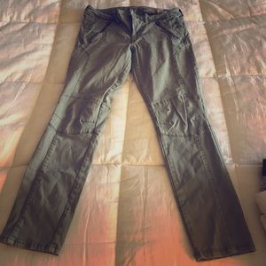 Dark green skinny pants