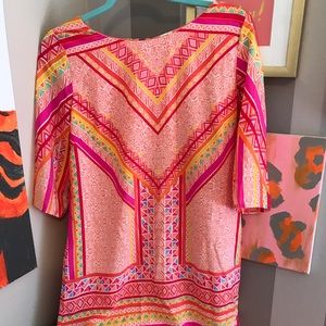 Cute & Fun Patterned Shift Dress!