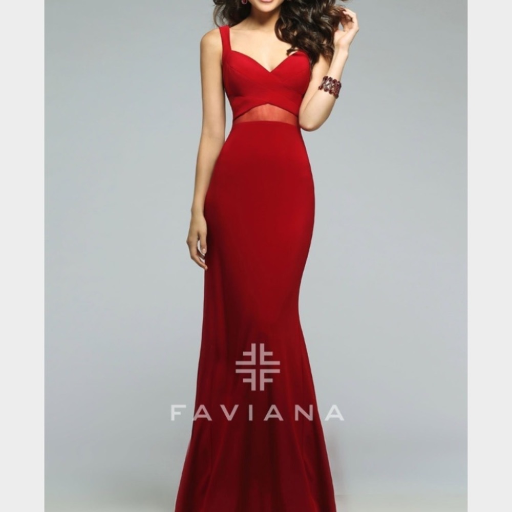 Faviana 7744 prom dress - Picture 3 of 5