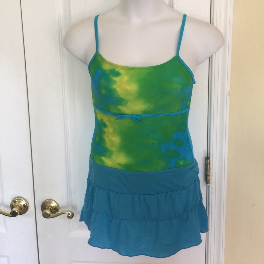 Malibu dream girl 1pcs + cover skirt swimwear 18.5
