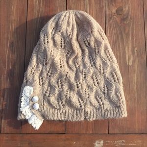 Three Bird Nest - Lace Beanie
