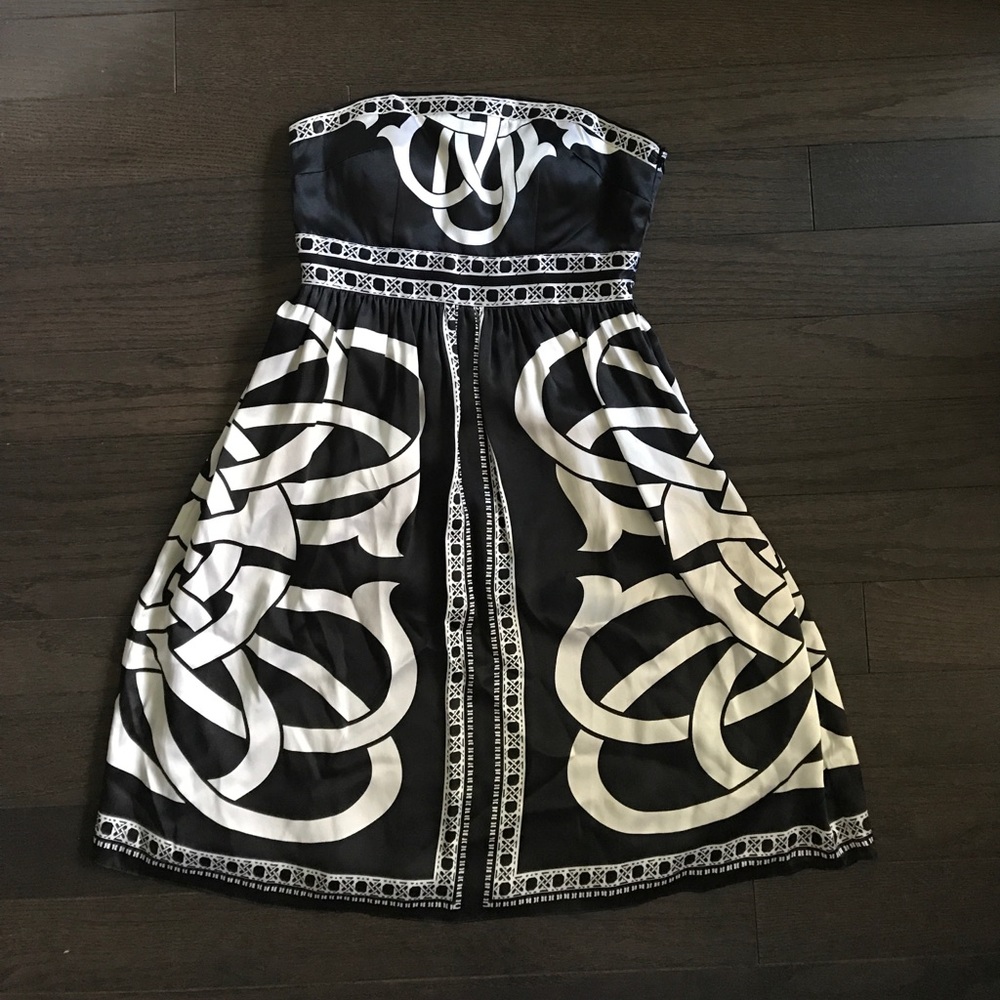 Black/White strapless Silk Dress