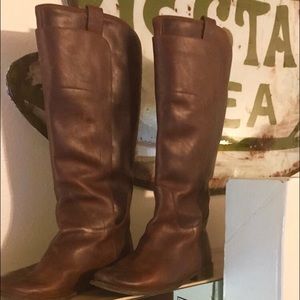 FRYE PAIGE BOOTS 8.5 ((REDUCED))