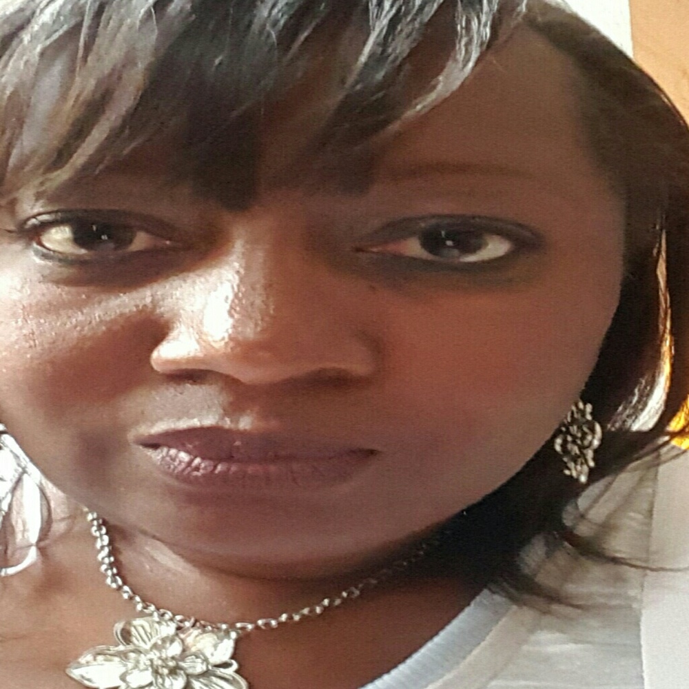 Meet your Posher, Sonya