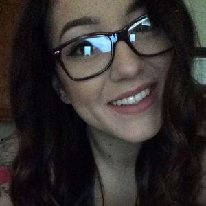 Meet your Posher, Tayler