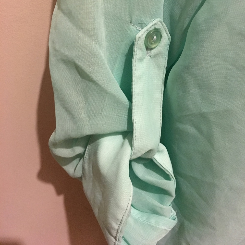 Sheer mint green top with lattice back - Picture 4 of 4