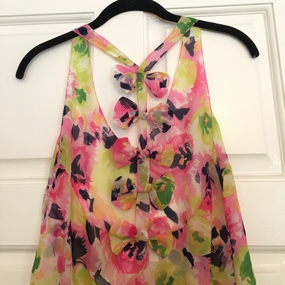 LF floral racer back top with back bow details - Picture 2 of 2