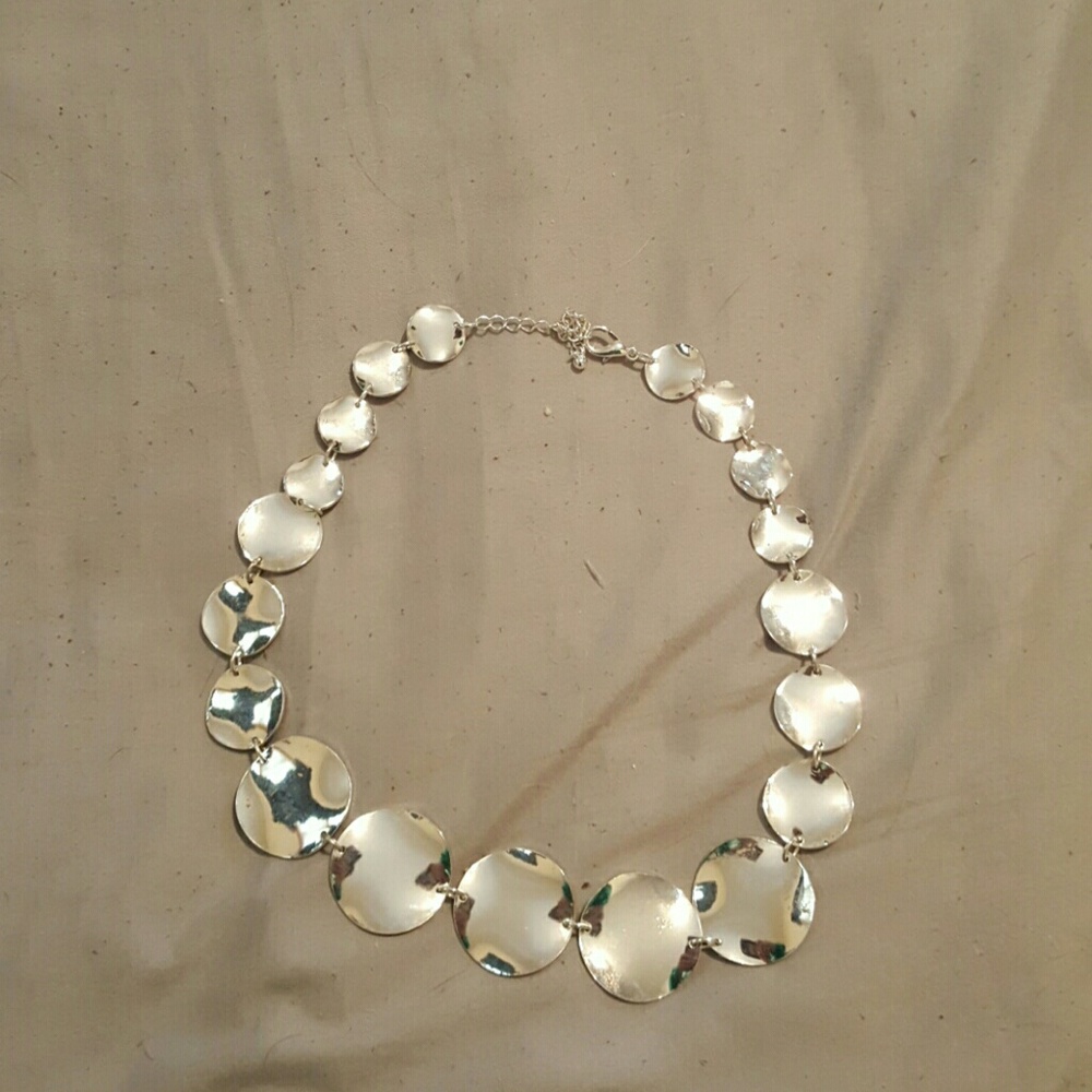Never worn silver necklace