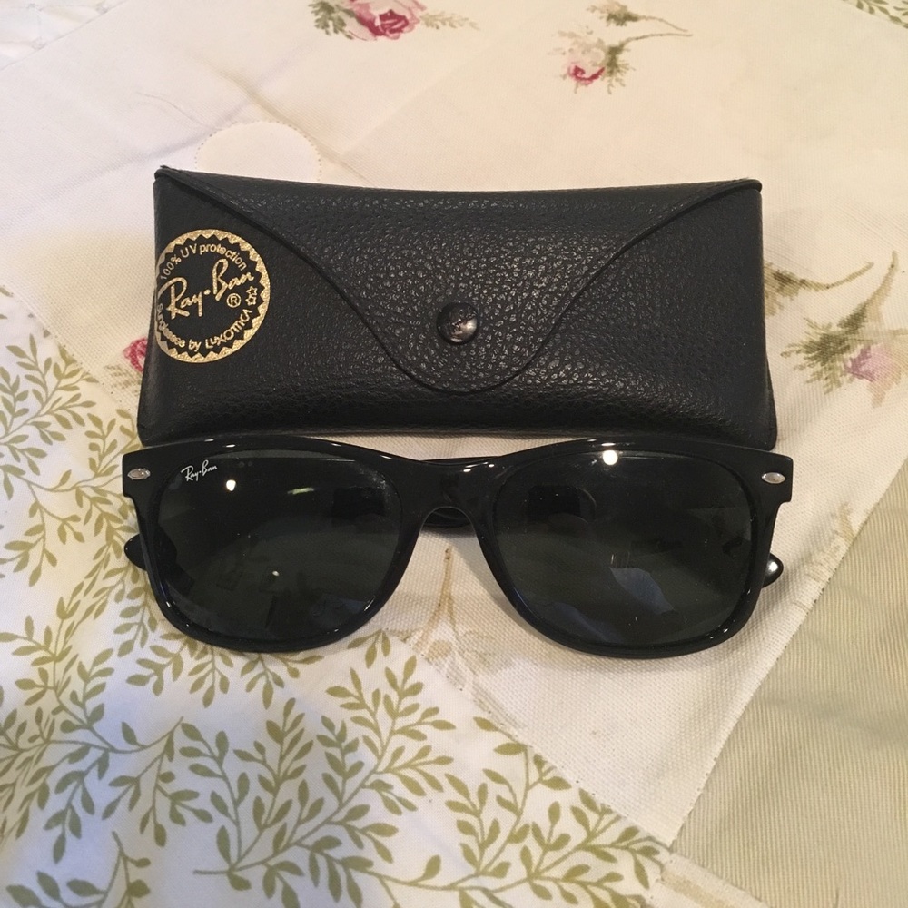 Ray Ban wayfarer sunglasses