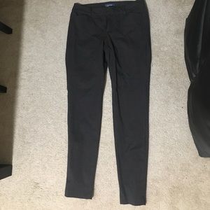 Old Navy Charcoal Pixie Pant NWOT