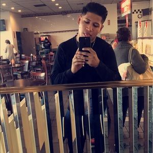 Meet your Posher, Jose