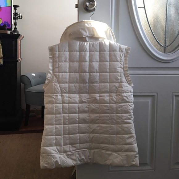 Au Lieu vest - Picture 2 of 2