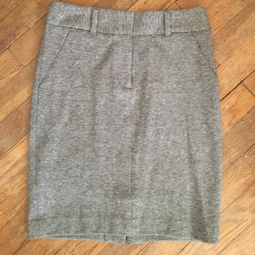 Comfy Loft pencil skirt