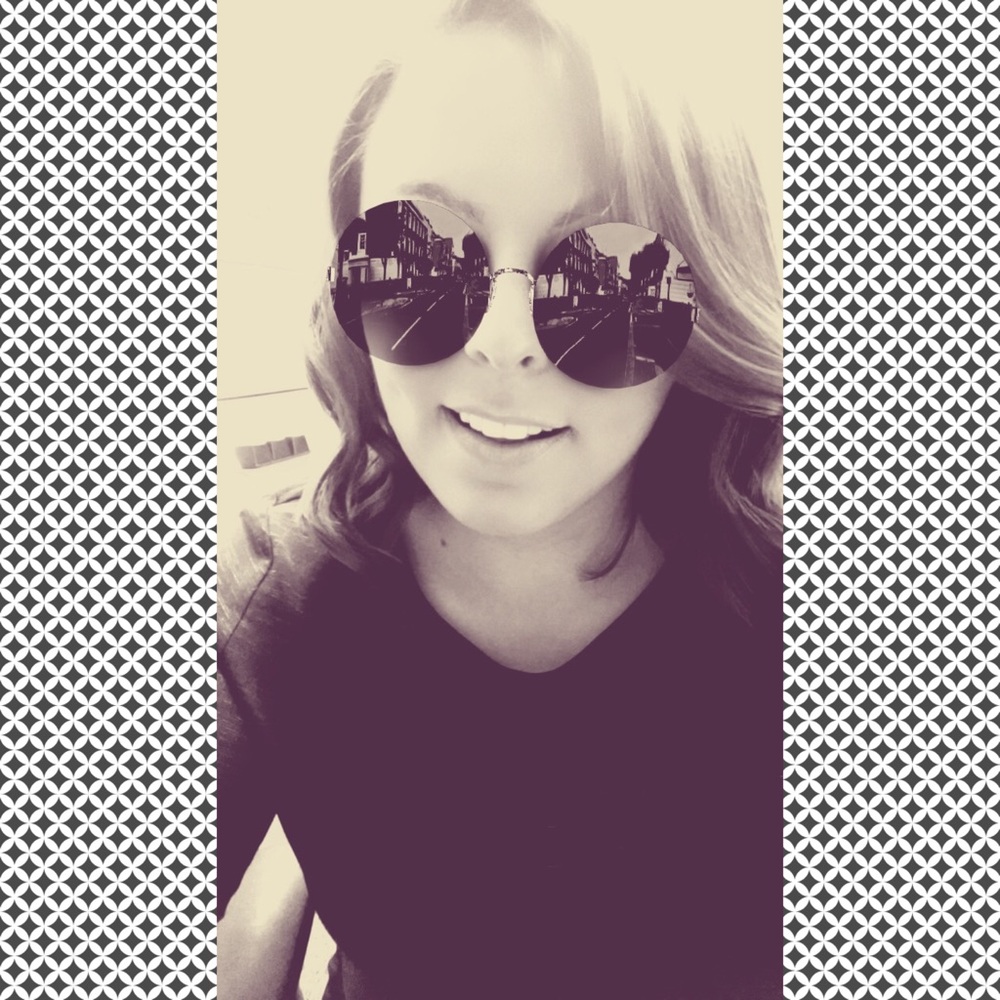 Meet your Posher, Sam