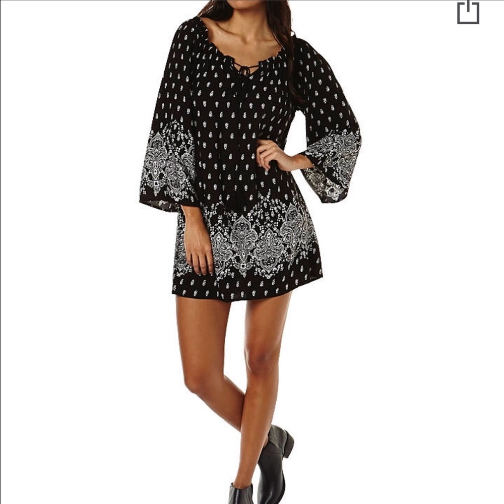 Swell Marlow Off The Shoulder Dress