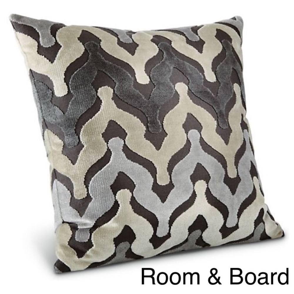 Room&Board Mahal Pillow Graphic Steel Color NEW