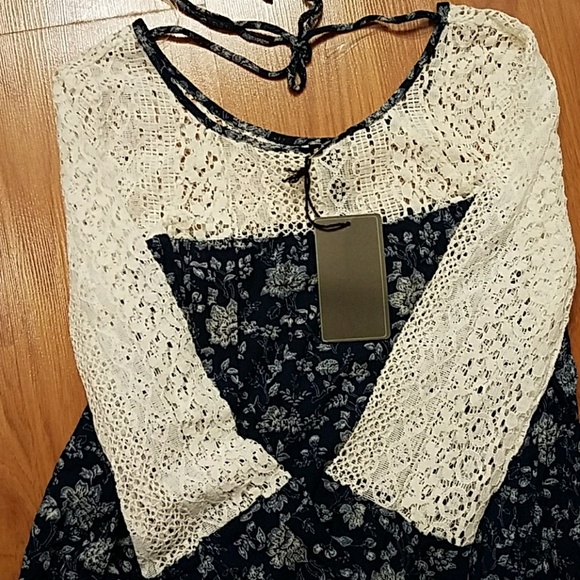 Andre dress - Picture 4 of 4