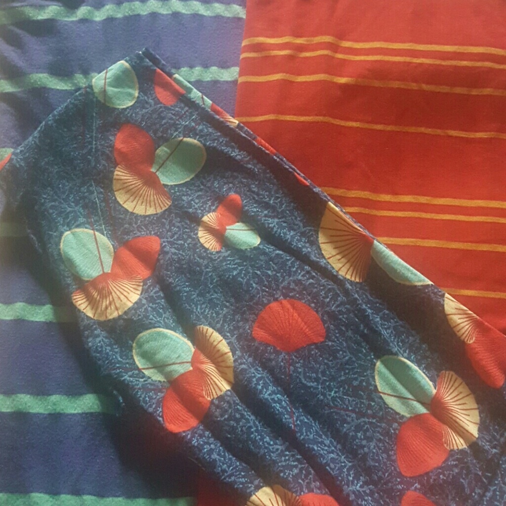 Lularoe set - Picture 1 of 4