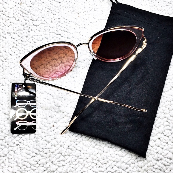 LAST1️⃣🌹Host Pick🌹Rose Cat Eye Sunnies - Picture 4 of 4