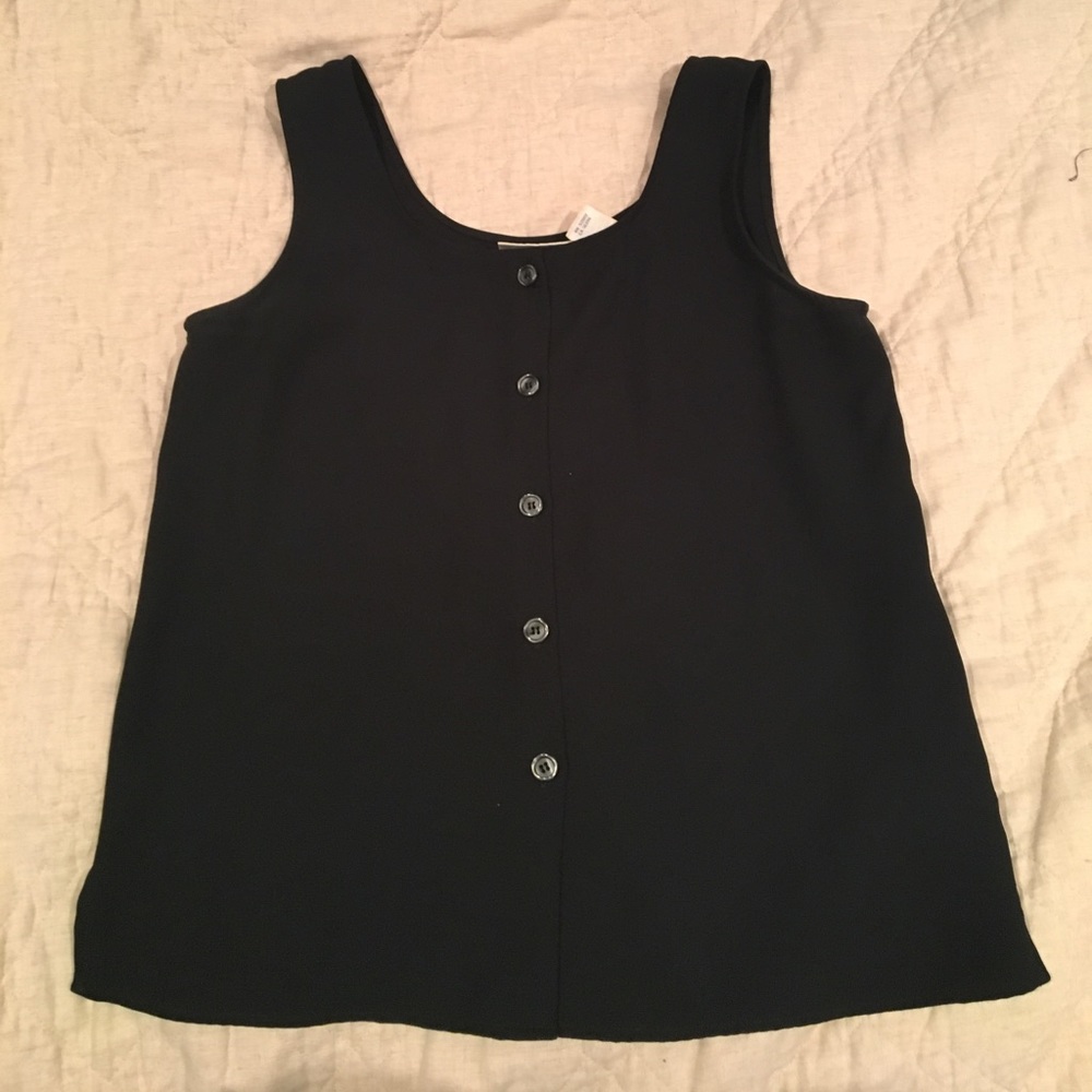 Liz Claiborne black tank top