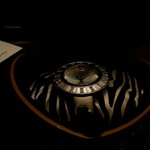 Mariah Carey Fashion Watch