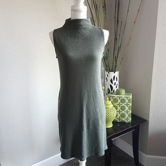 PRICE DROP⬇ Rib knit shift dress - Picture 3 of 7