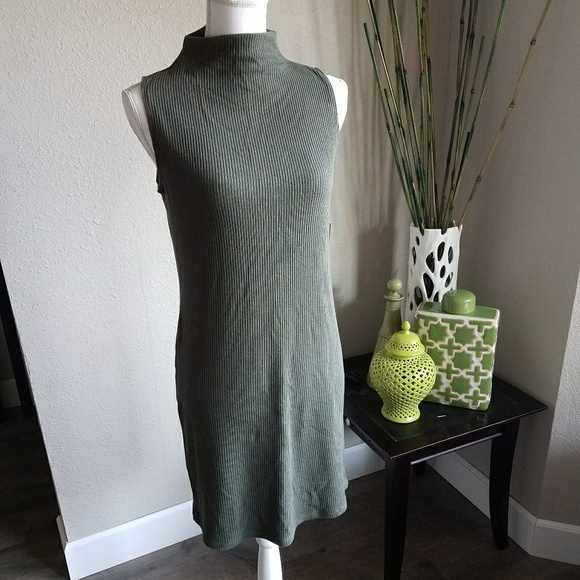 PRICE DROP⬇ Rib knit shift dress - Picture 4 of 7