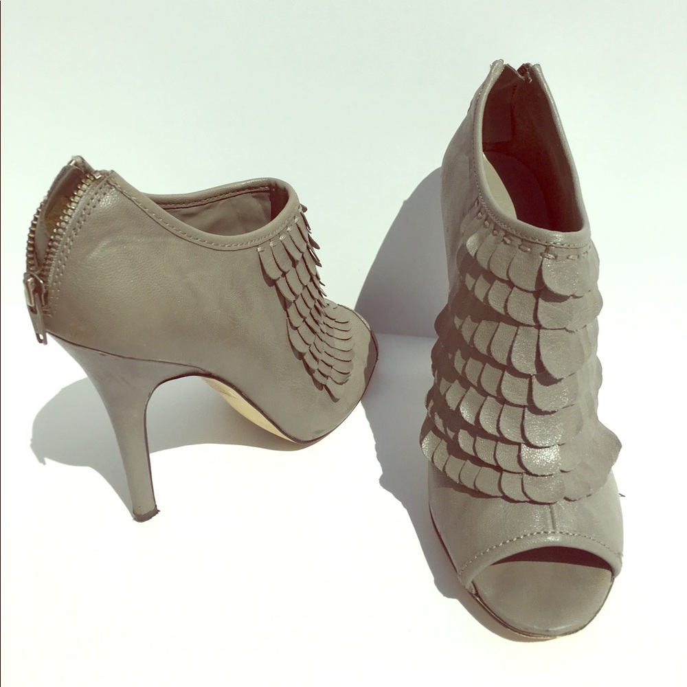 Gray, Open-Toe Heels