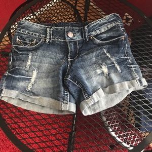 Vanity Jean Short