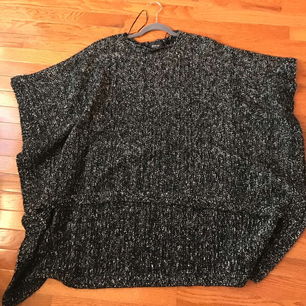 Zara poncho knitwear