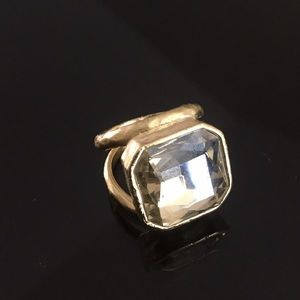 Costume Jewelry 💎Large Stone Ring