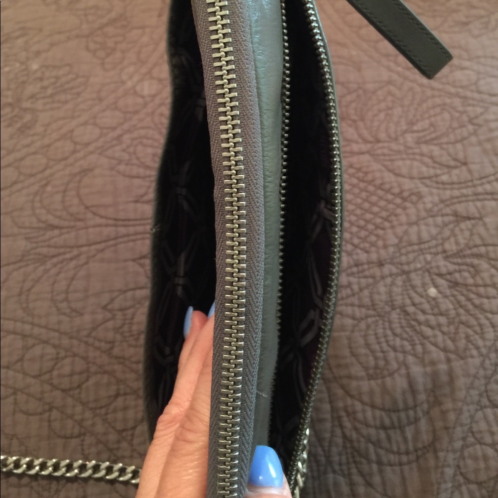 Chainlink crossbody - Picture 4 of 5