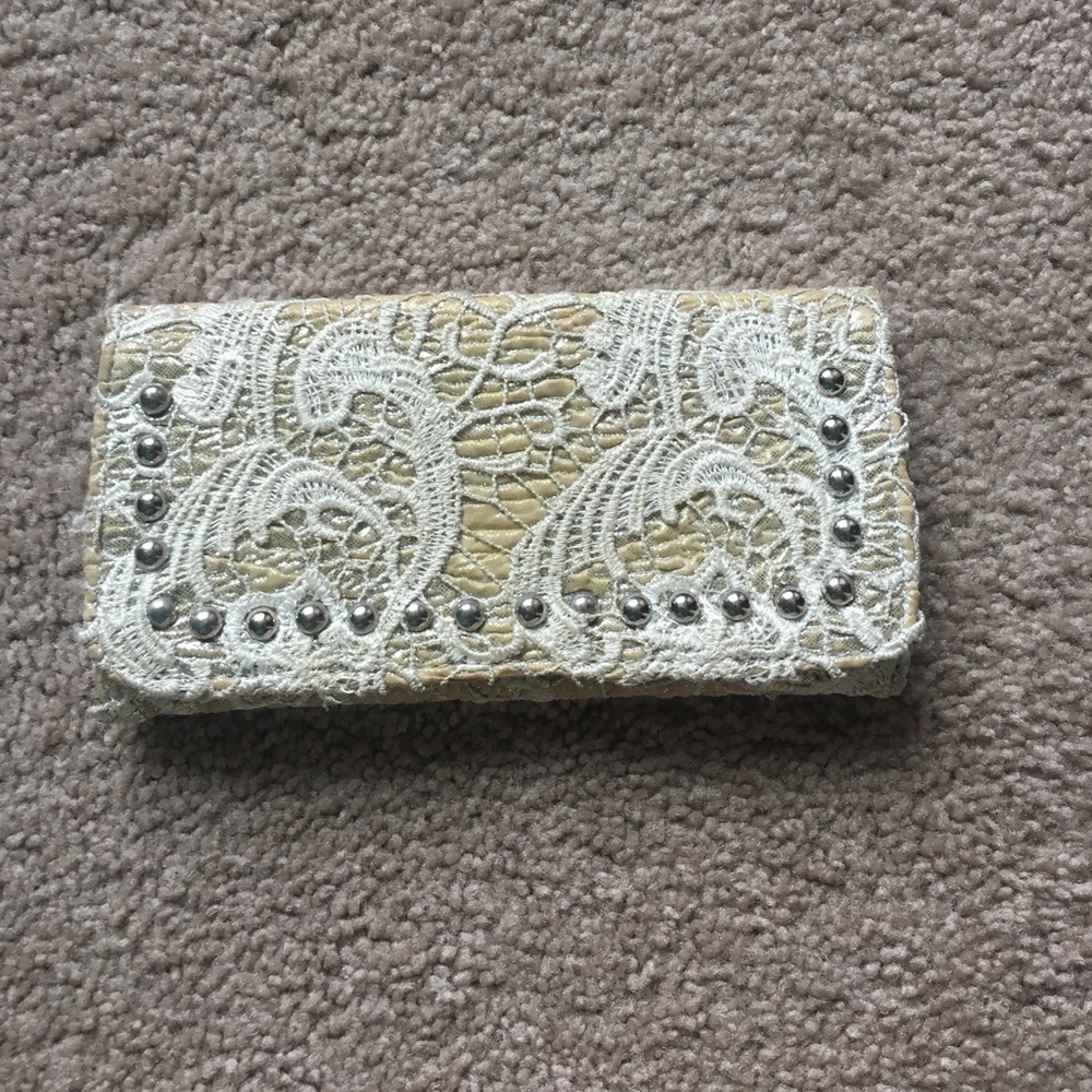 Buckle Wallet
