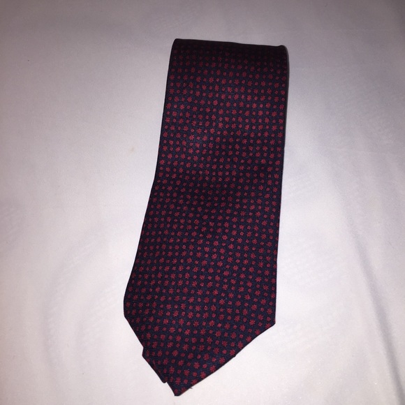 Tie - Picture 1 of 2