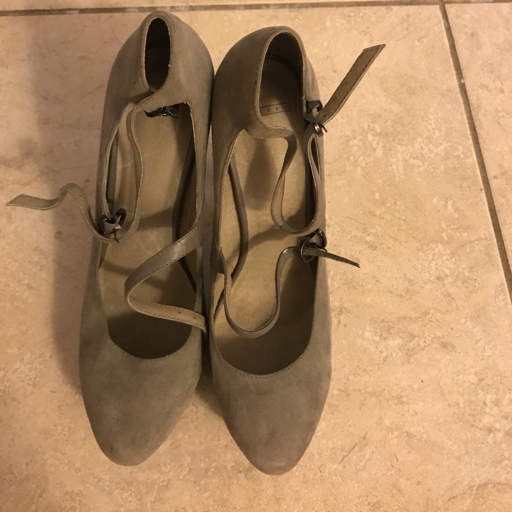 Sisley shoes