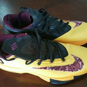 USED KD 6 Peanut Butter Jelly