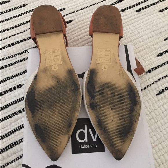 DV by Dolce Vita Geo Flats (bone crackled leather) - Picture 7 of 7