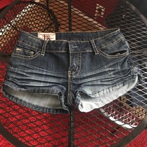 1st Kiss Jean Short